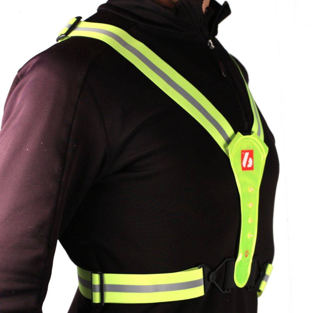 LW-1 Veste Fluo avec LED et bandes réfléchissantes (ski – running – rollerski – bike)