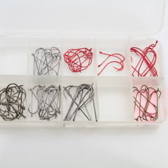 Balzer tacklebox filled with tying hooks | 70 pcs