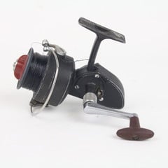 Vintage spinning reel - CV Fishing