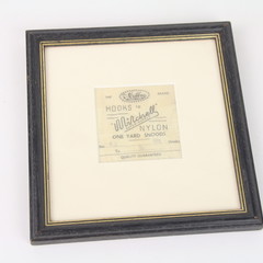 Ingelijste vintage verpakking van Mitchell haken