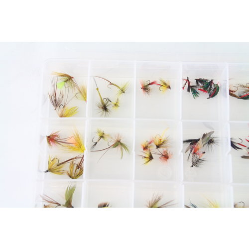 Tacklebox gevuld met 80 natte vliegen