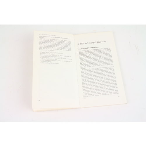 Fly tying for beginners - Geoffrey Bucknall | boek