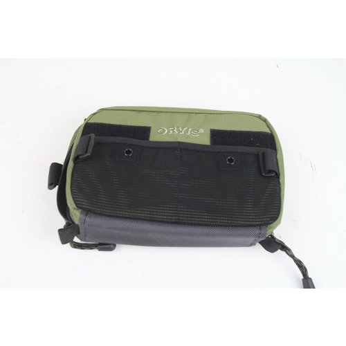 Orvis chest carryall groen