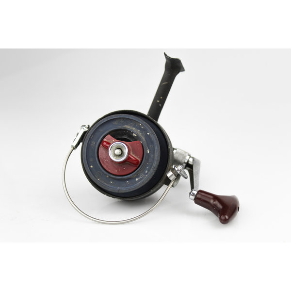 D.A.M. Quick 440 Hardy Spinning Reel