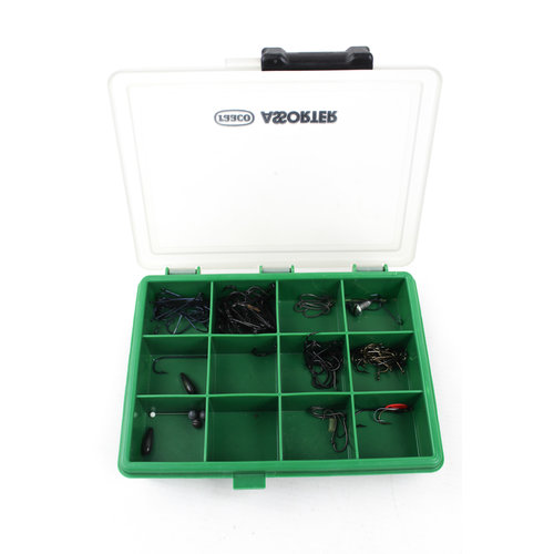 Raaco assorter 12 tacklebox gevuld met diverse karperhaken
