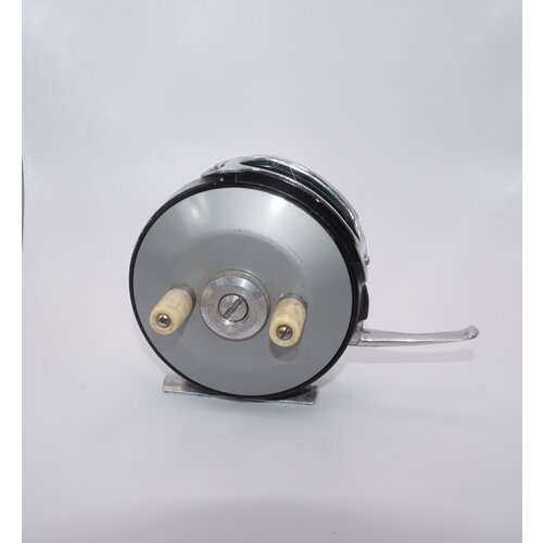 Ocean city | automatic 90 | fly reel