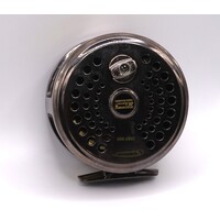 Shakespeare Shakespeare |Sommet | 2687 000 | Moulinet de pêche à la mouche pour le saumon