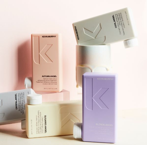 Nieuw: COLOURING.ANGELS van KEVIN.MURPHY!