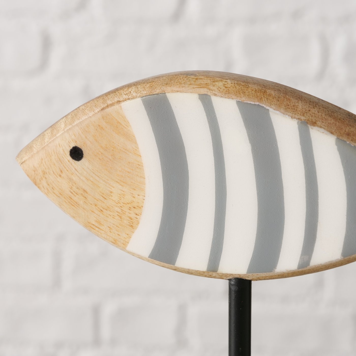 Boltze Home Decoratieve vis van mangohout op voet Grijs/Wit