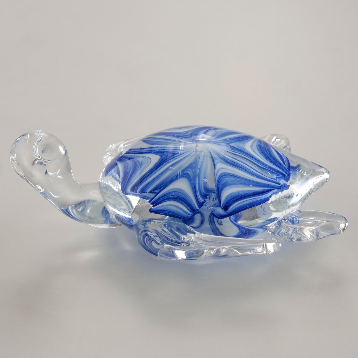 Boltze Home Glazen presse-papier schildpad – transparant en blauw glas