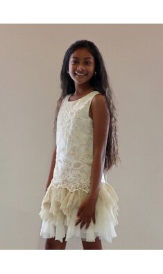 mt 104 feestjurkje goud beige V