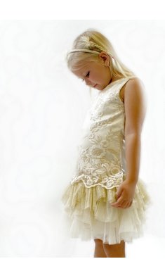 mt 104 feestjurkje goud beige Vxx