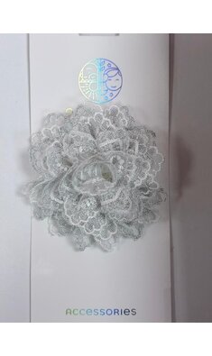 Abel & Lula haarspeld met bloem van kant zilver V