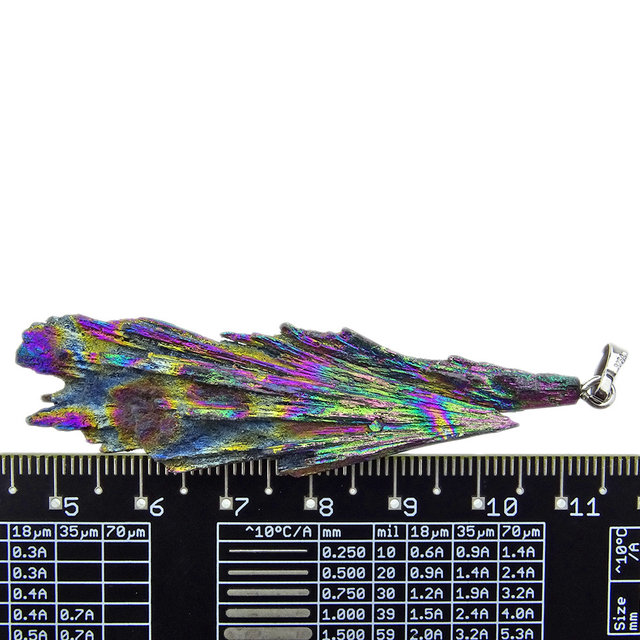 Kyaniet aura, met goud behandelde kyaniet hanger