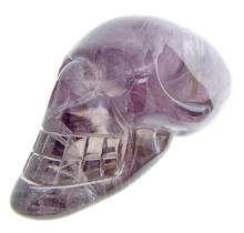 Traveler amethyst skull 6 cm and 45 grams