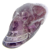 Traveler amethyst skull 6 cm and 40 grams