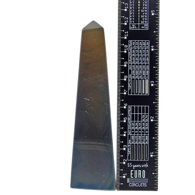 Beautiful obelisk of agate from Brazil Beautiful obelisk of agate from Brazil