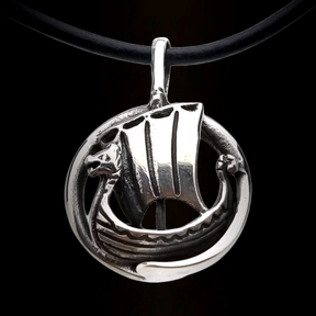 Zilveren hanger viking schip