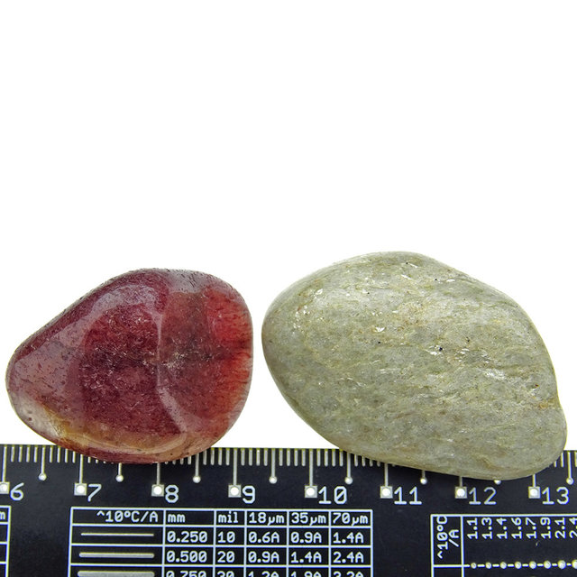 Aventurine, the cheerfully colored quartz variant Aventurine, the cheerfully colored quartz variant