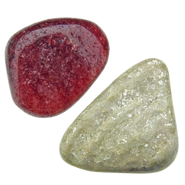 Aventurine, the cheerfully colored quartz variant Aventurine, the cheerfully colored quartz variant