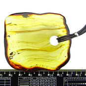 Beautiful pendant of Baltic amber, 34 grams Beautiful pendant of Baltic amber, 34 grams