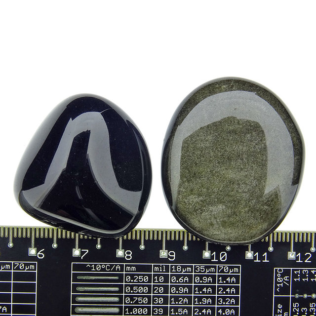 Goldsheen en regenboog obsidiaan, vulkanisch glas Goldsheen en regenboog obsidiaan, vulkanisch glas