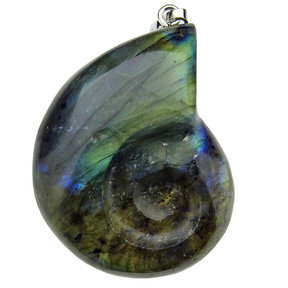 Labradorite pendant with silver eye
