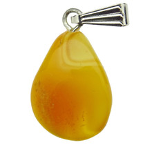 Beautiful pendant of baltic amber