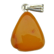Mooie hanger van baltisch barnsteen Mooie hanger van baltisch barnsteen
