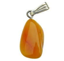 Beautiful pendant of baltic amber