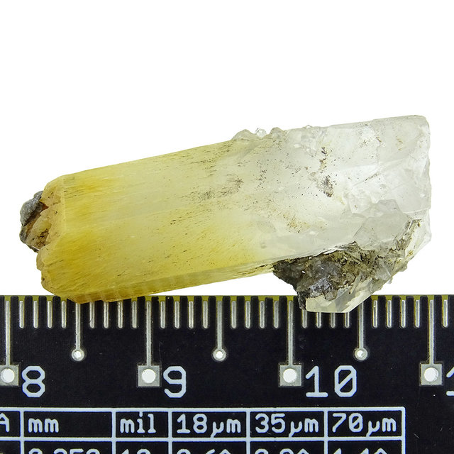 Mango quartz with Halloysite