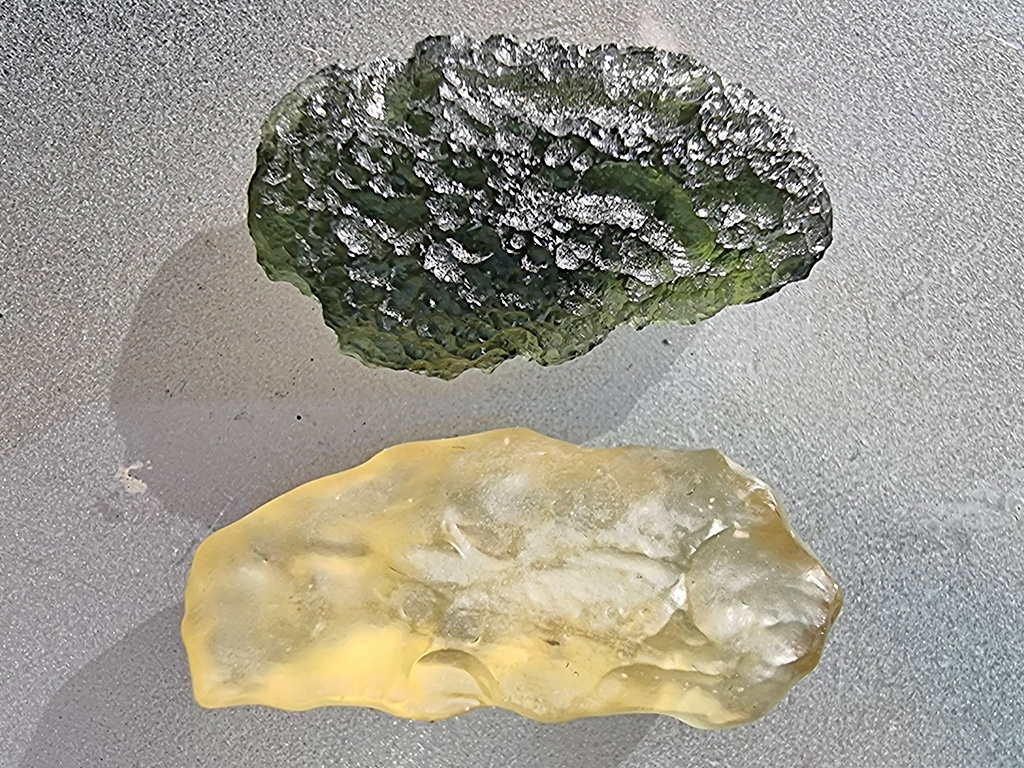 Libyan glass and moldavite