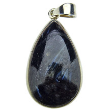 Arfvedsonite silver pendant