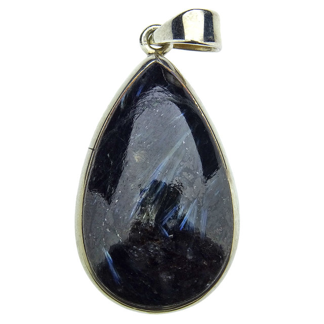 Silver pendant of arfvedsonite Silver pendant of arfvedsonite