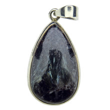 Arfvedsonite silver pendant