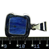 Mooie hanger van blauwe saffier Mooie hanger van blauwe saffier