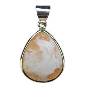 Hanger van scoleciet in zilver