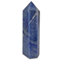 Obelisk aus Blauer Quarz, 1115 Gramm