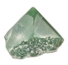 Beautiful green quarz top polished point, 580 grams