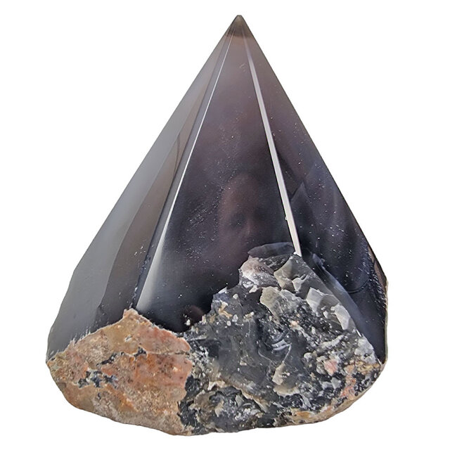 Achatspitze aus Brasilien, 1020 Gramm und 12 CM hoch Achatspitze aus Brasilien, 1020 Gramm und 12 CM hoch