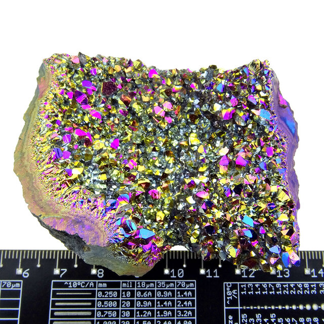 Aqua aura of regenboog aura, met goud behandelde amethist, 105 gram Aqua aura of regenboog aura, met goud behandelde amethist, 105 gram
