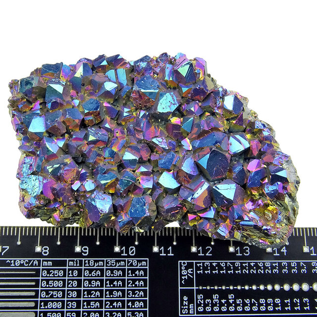 Aqua Aura oder Rainbow Aura, goldbehandelter Amethyst, 100 Gramm Aqua Aura oder Rainbow Aura, goldbehandelter Amethyst, 100 Gramm