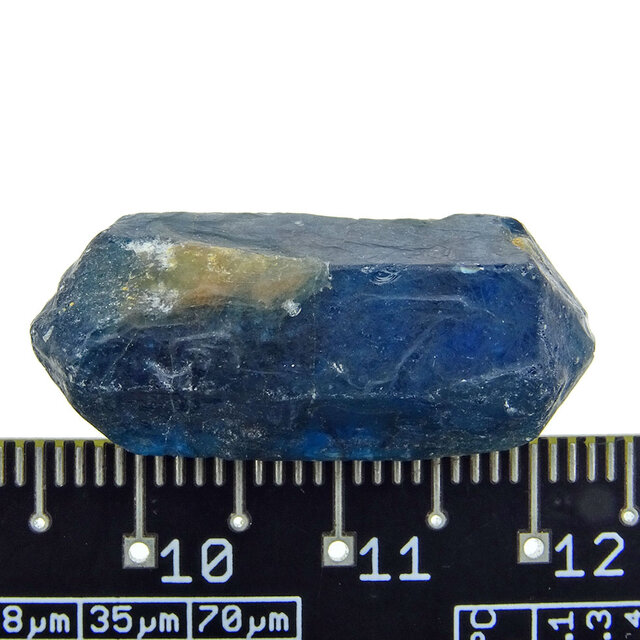 Beautiful naturally formed double-ended apatite Beautiful naturally formed double-ended apatite