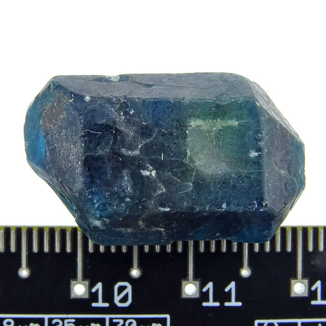Beautiful naturally formed double-ended apatite Beautiful naturally formed double-ended apatite