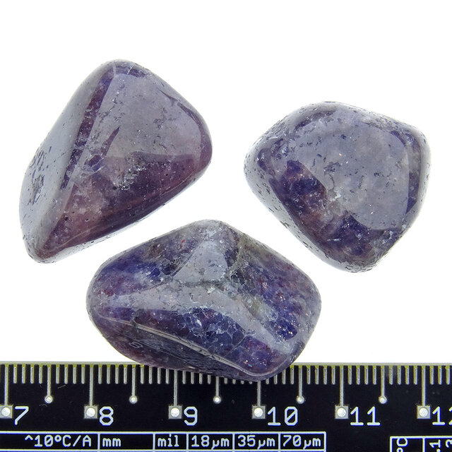 Cordierit ein pleochroisches Mineral Cordierit ein pleochroisches Mineral