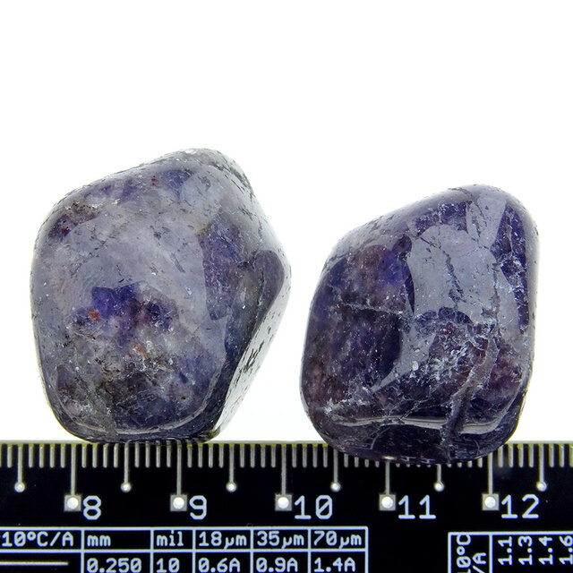 Cordierite a Pleochroic Mineral