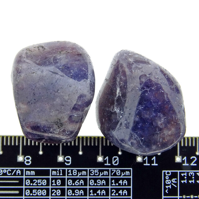 Cordierit ein pleochroisches Mineral