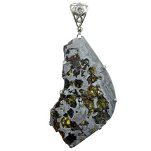 Pendant from the Seymchan meteorite with topaz