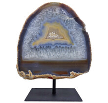 Agate on metal stand, 7015 grams and 26 cm