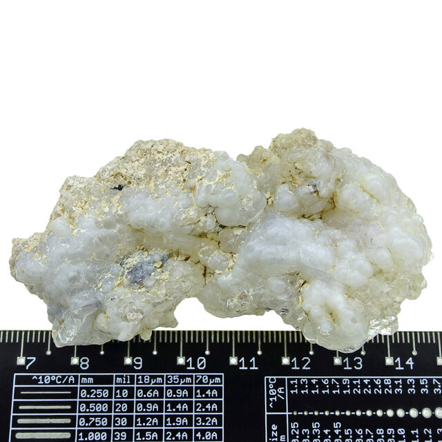 Hyalite opal with green fluorescence under a short-wave UV light Hyalite opal with green fluorescence under a short-wave UV light